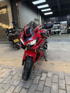 Honda CBR650R - фото 2