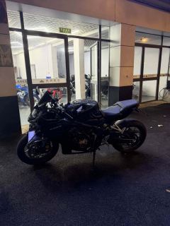 Honda CBR650R - ფოტო 2