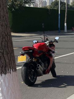 Ducati SuperSport 950 cc - ფოტო 8