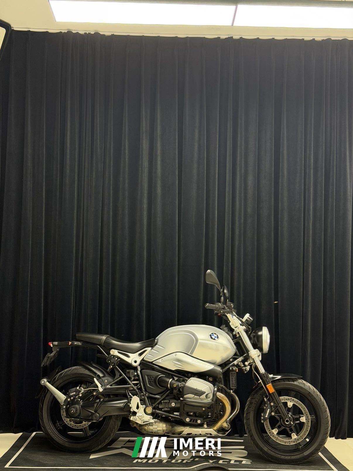 2023 BMW R NineT 1200 cc