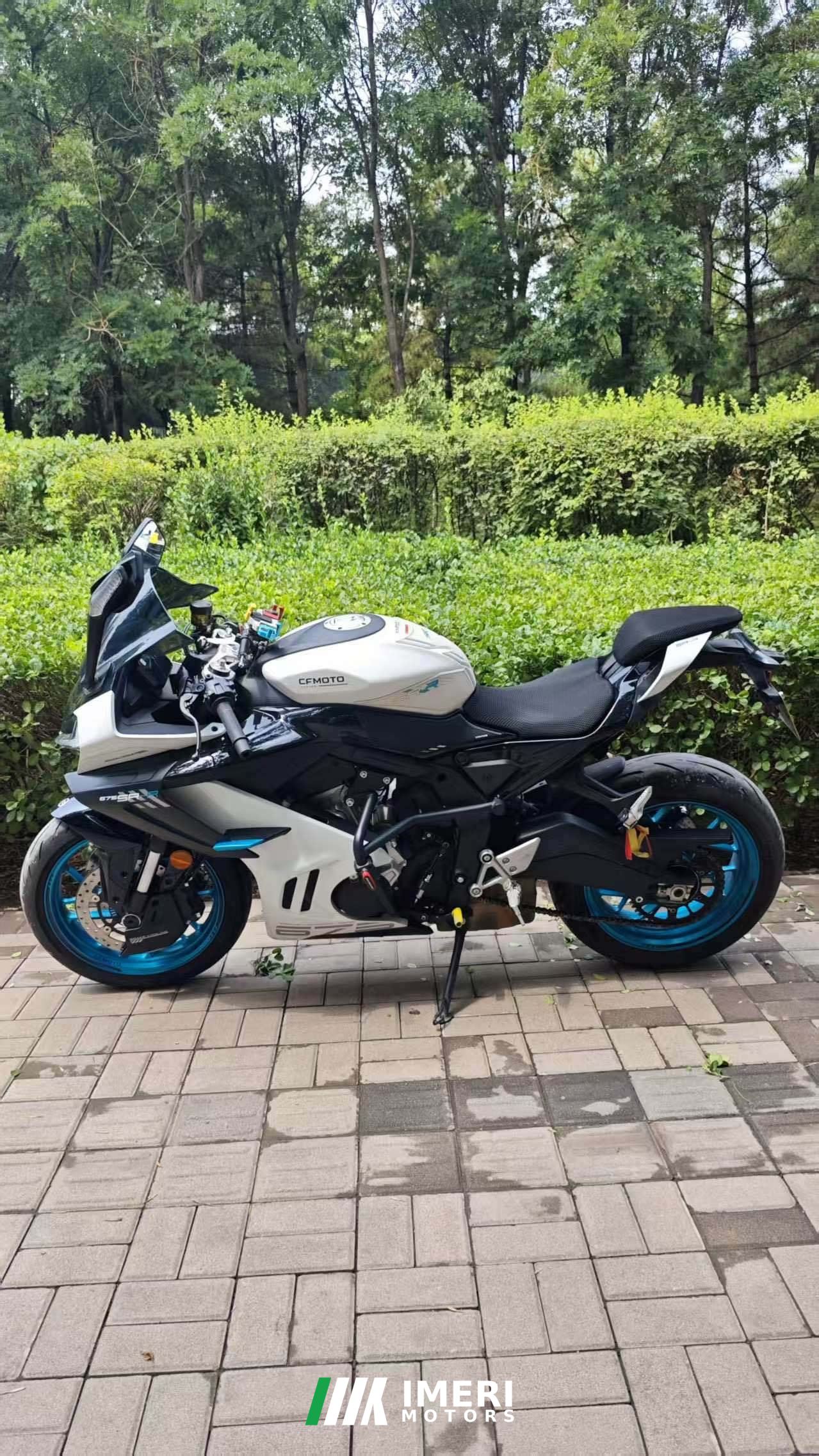 2024 CFMOTO 675SR-R