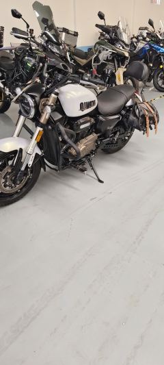 QJMOTOR Flash 300 - ფოტო 1