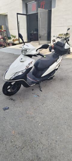 Jinan Suzuki UU125i - ფოტო 1