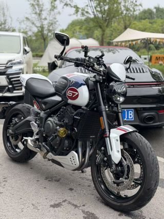2024 Triumph Trident 660