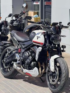 Triumph Trident 660 - ფოტო 1