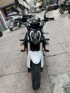 Benelli TNT 300 / BN 302S - ფოტო 2