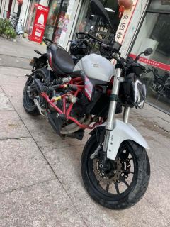 Benelli TNT 300 / BN 302S - ფოტო 4