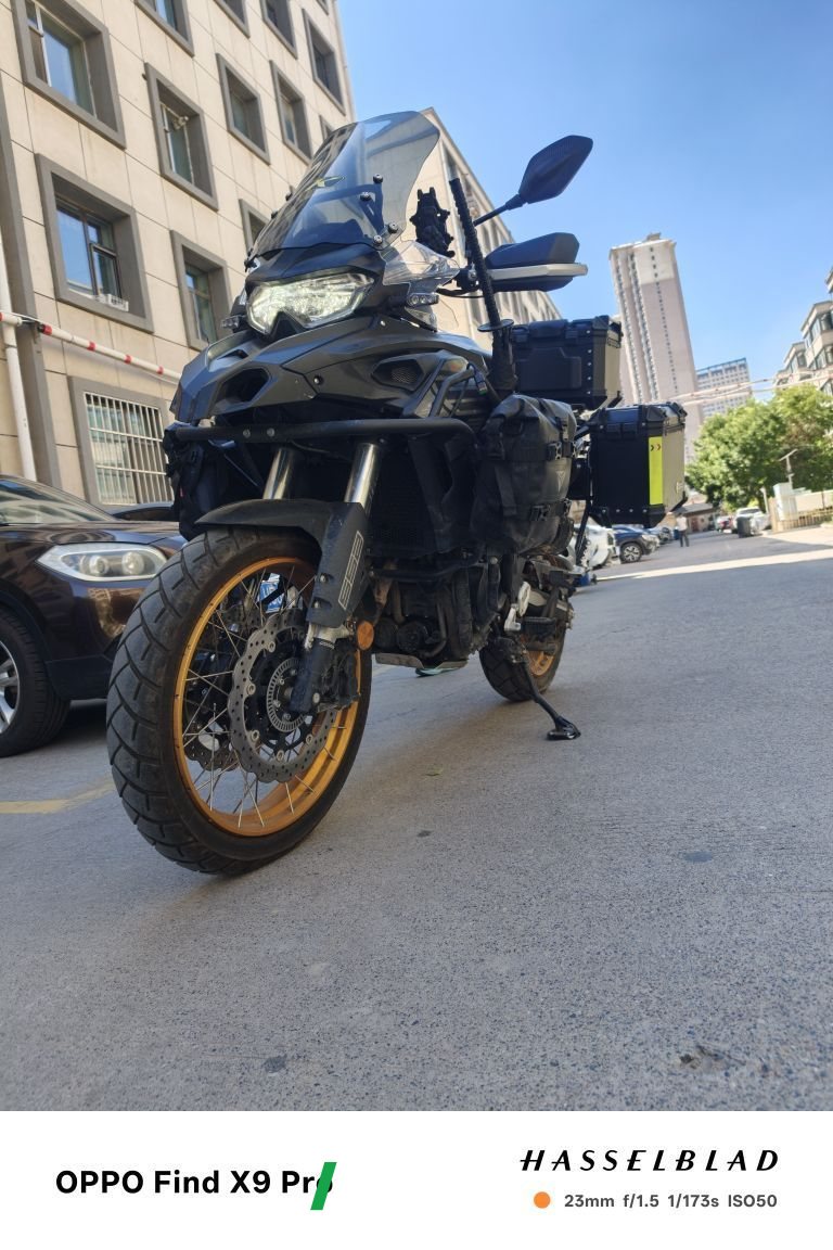 2024 Benelli TRK552 550 cc