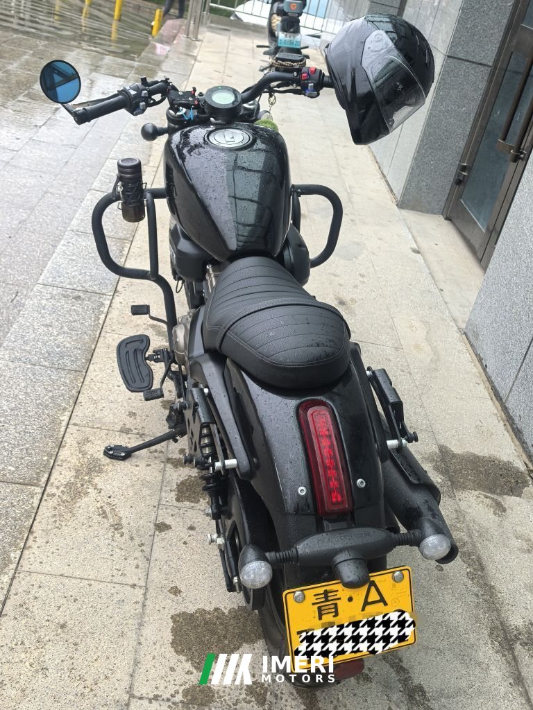 2022 QJMOTOR Flash 300