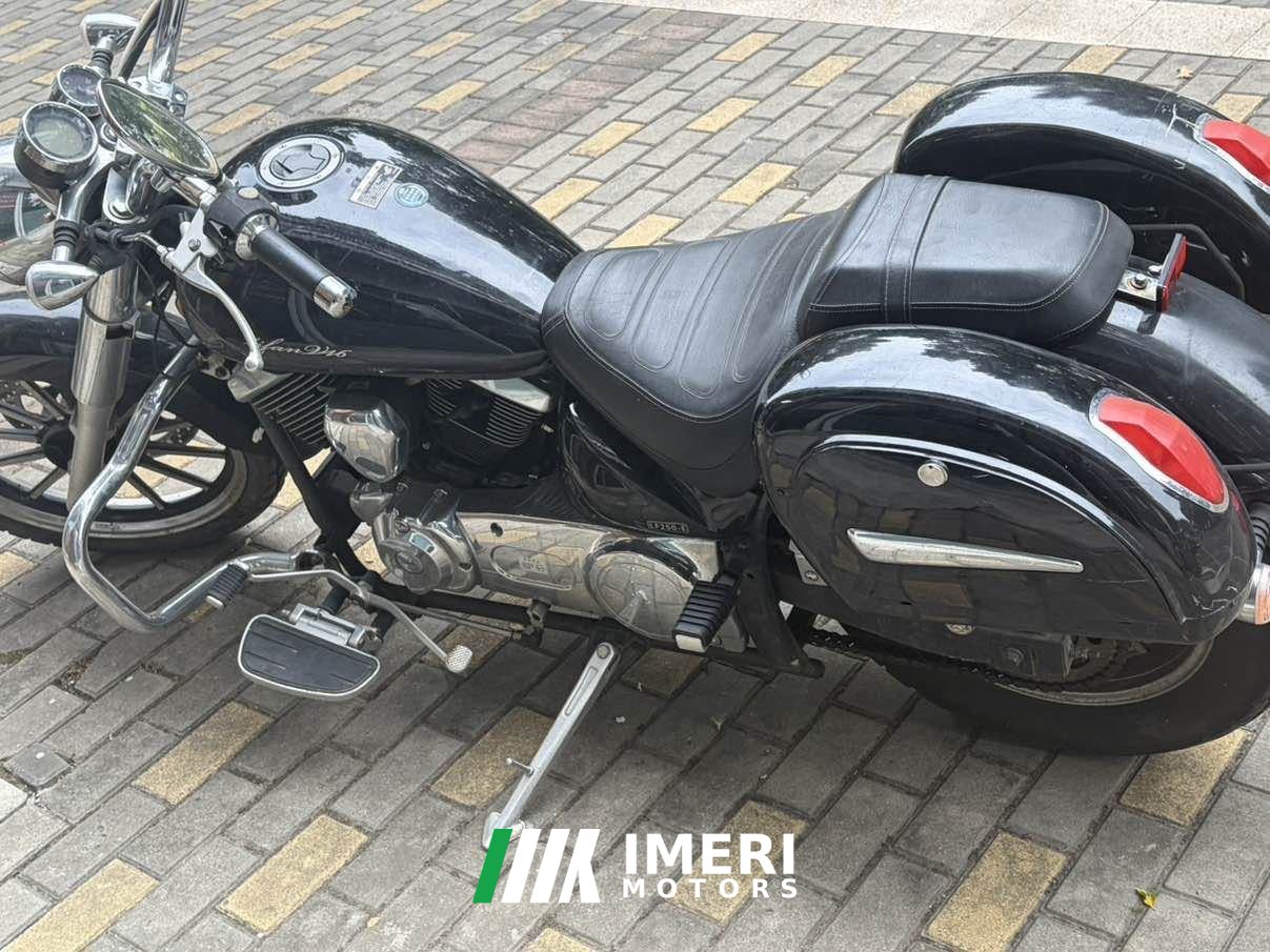2019 Lifan V16 250 cc