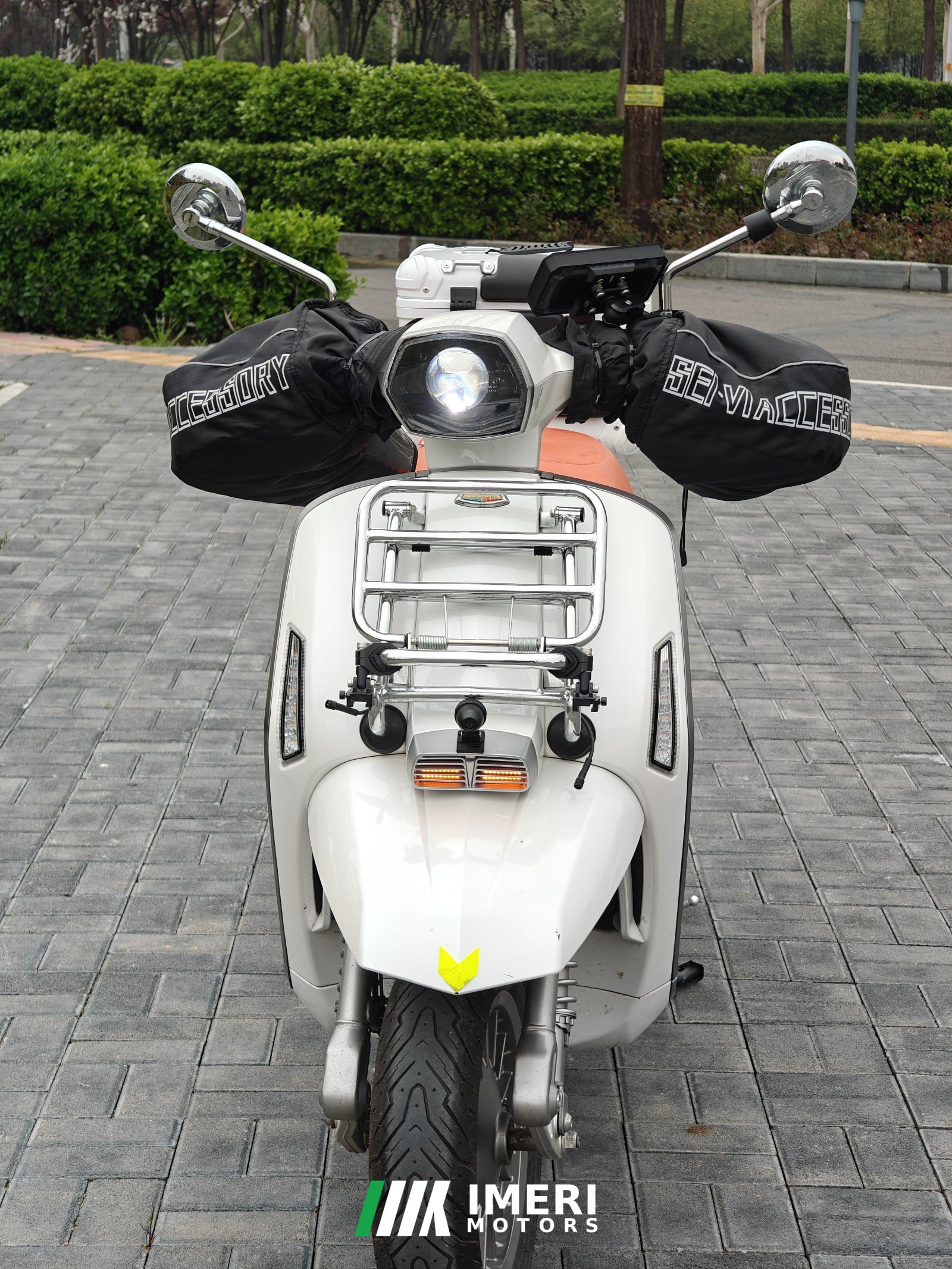2023 LAMBRETTA G350