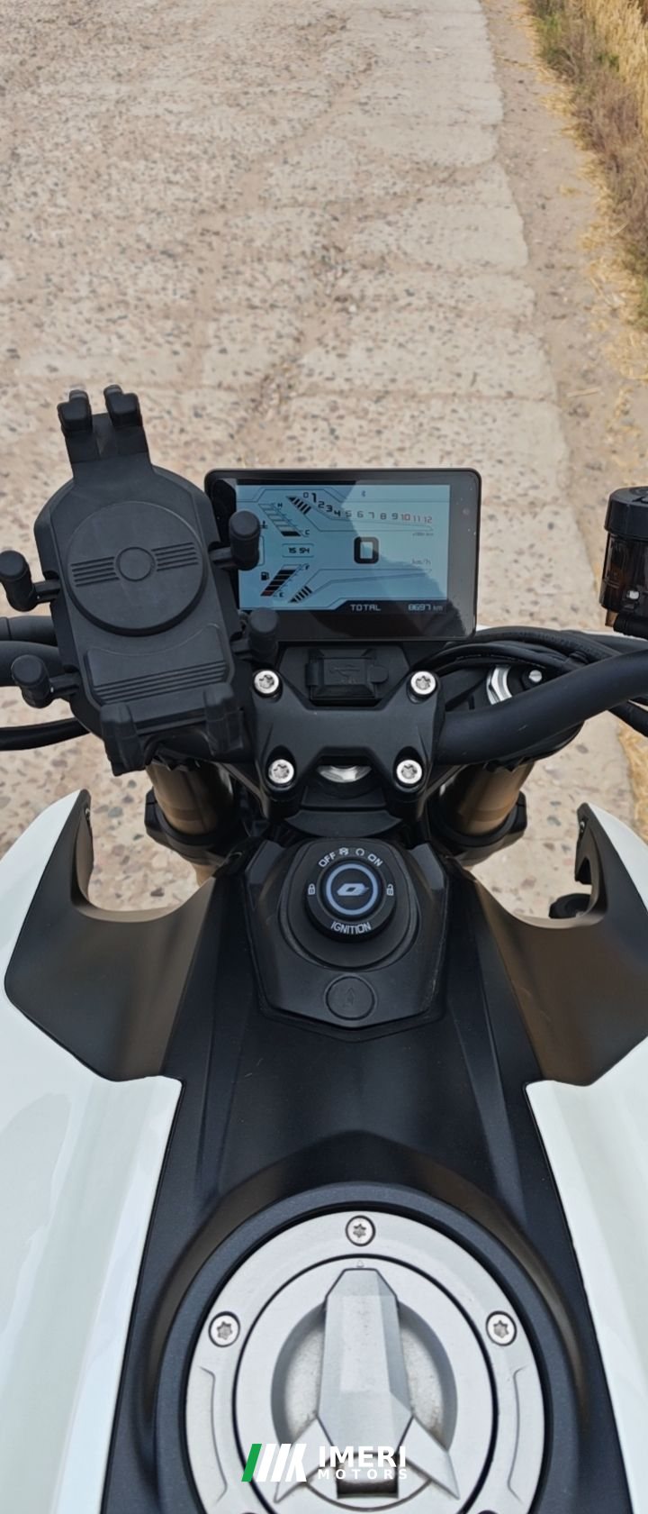 QJMOTOR Chaser 600 - motorcycle from China