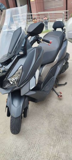 SYM Cruisym 300 - фото 1