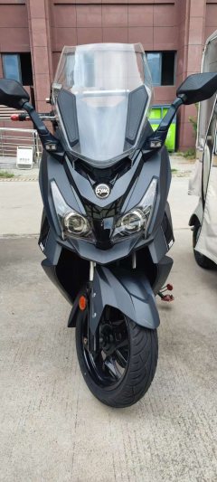 SYM Cruisym 300 - фото 3