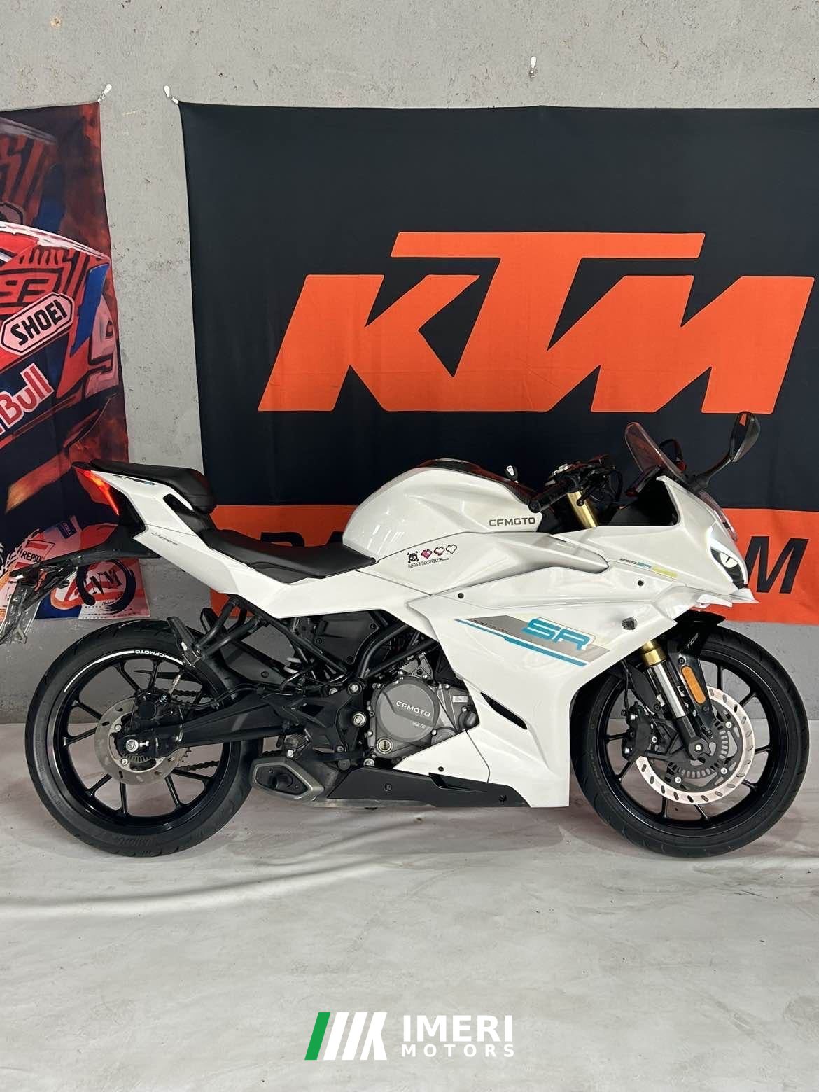 2023 CFMOTO 250SR