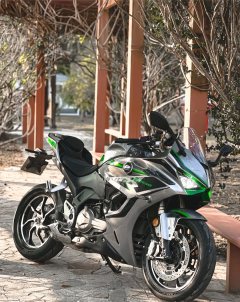 QJMOTOR Roewe i5 550 / Sai 550 *(Context-dependent, usually referring to the motorcycle "Sai 550" or Roewe car v - photo 1