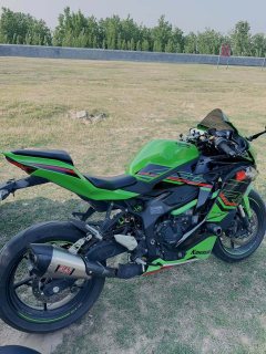 Kawasaki ZX-4R 400 cc - ფოტო 5
