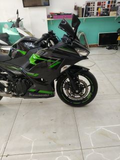Kawasaki Ninja 400 - photo 2