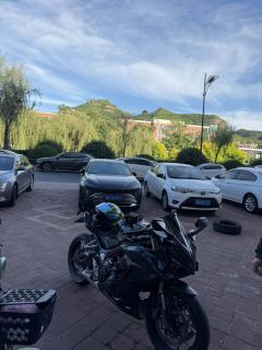 Honda CBR650R - фото 1
