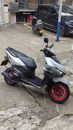 Sundiro Honda NS125RX - ფოტო 1