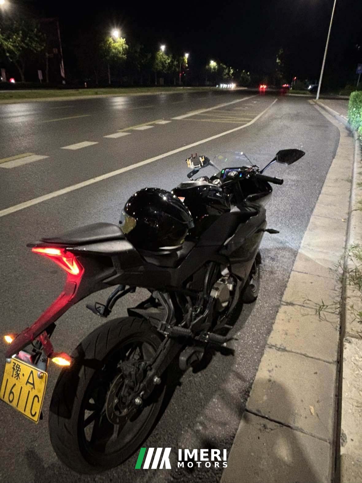 2020 CFMOTO 250SR