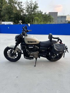 QJMOTOR Flash 300 - фото 3