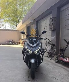 SYM Cruisym 150 - фото 6