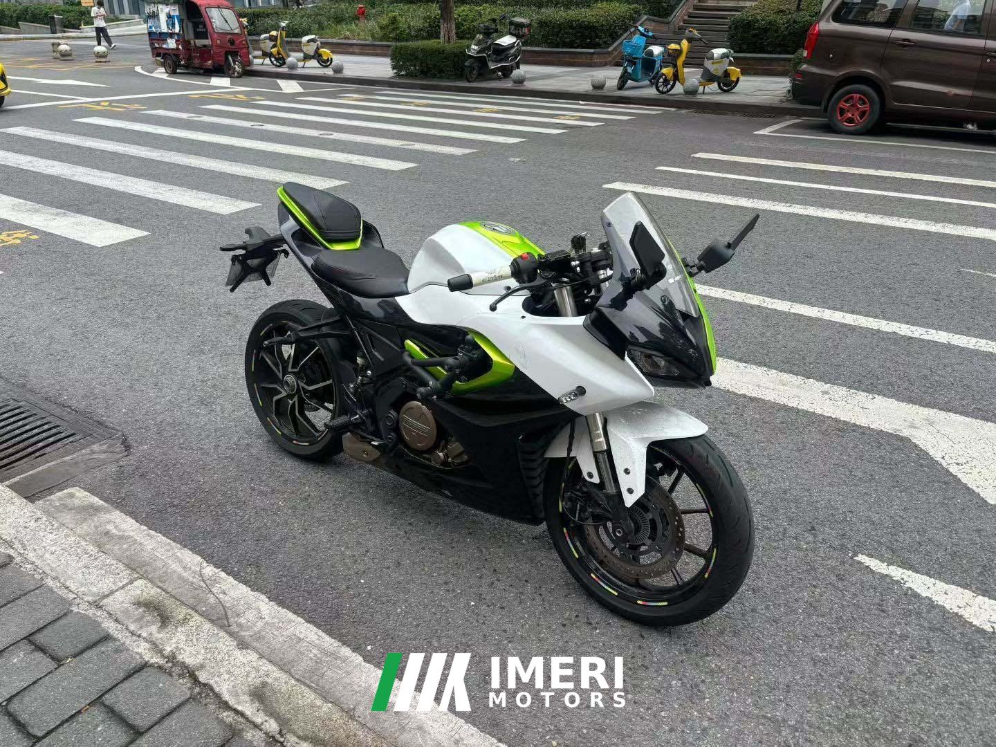 2022 QJMOTOR SRK 250