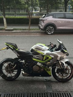 QJMOTOR SRK 250 - ფოტო 1