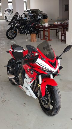 QJMOTOR Sai 600 - ფოტო 1