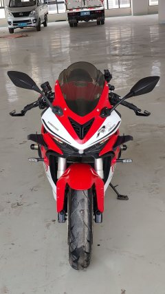 QJMOTOR Sai 600 - ფოტო 2