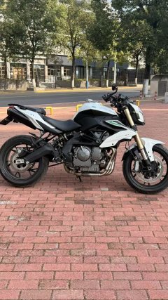 Benelli TNT600i - ფოტო 3