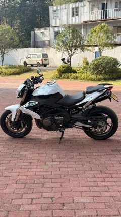 Benelli TNT600i - ფოტო 6