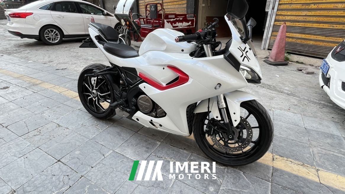 2022 QJMOTOR SRK 250