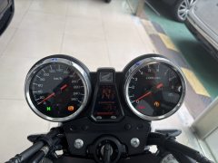 Honda CB1300 Super Four - ფოტო 3