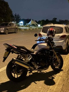 Honda CB1300 Super Four - ფოტო 6