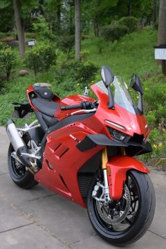 Zhangxue Motorcycles 820RR - ფოტო 1