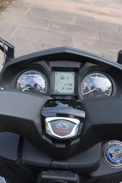 KYMCO Xingting 250 - фото 3