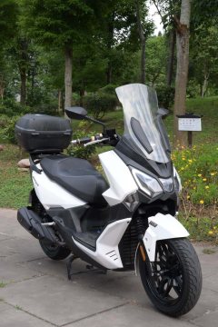 SYM Joymax F 300 - photo 1
