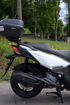 SYM Joymax F 300 - photo 6