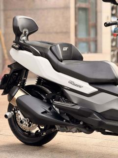 BMW C 400 350 cc - ფოტო 2