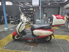 Sundiro Honda NS125LA - ფოტო 5
