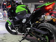 Kawasaki Ninja 400 - ფოტო 1