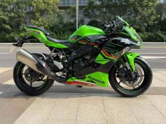 Kawasaki ZX-4R 400 cc - photo 1