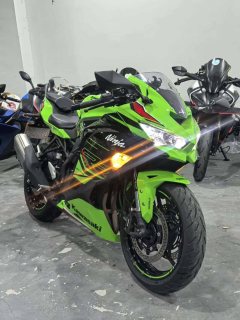 Kawasaki ZX-4R 400 cc - photo 6