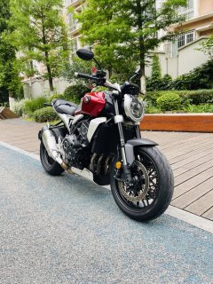 Honda CB1000R - ფოტო 3
