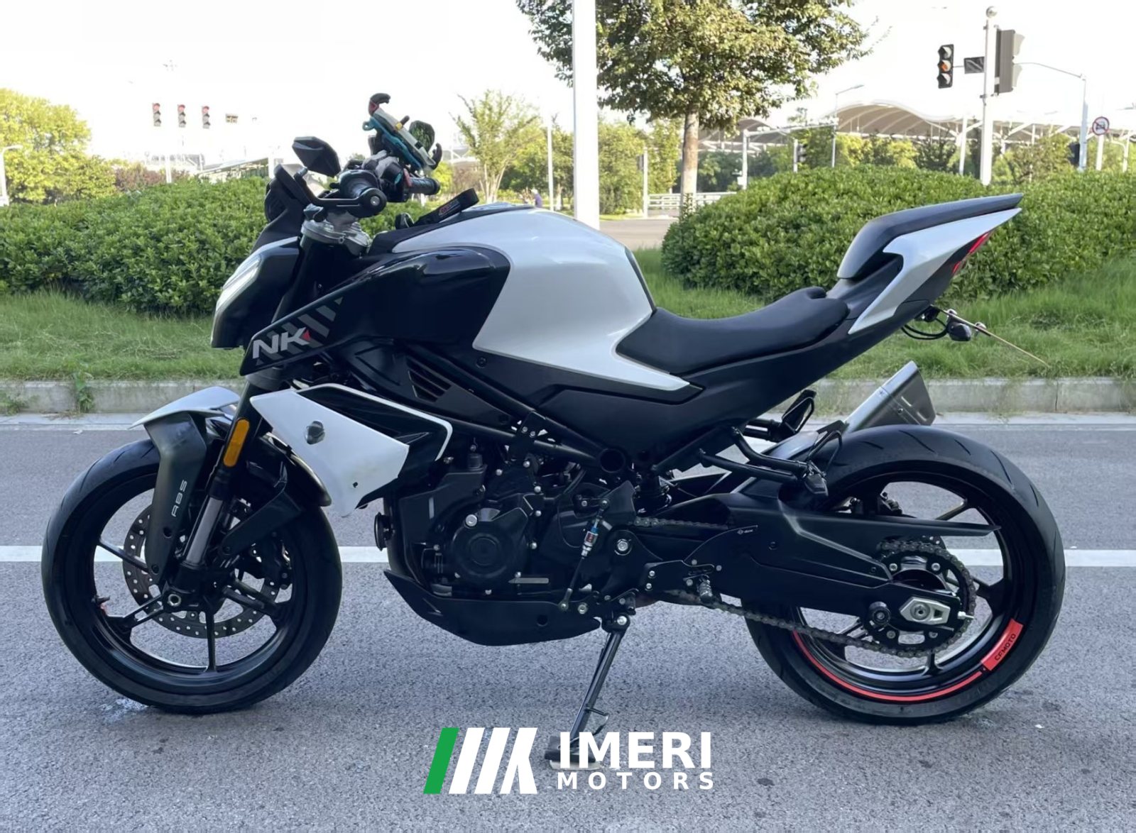 2023 CFMOTO 450NK