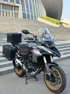 Benelli TRK552 550 cc - photo 1