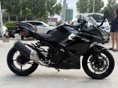 Kawasaki Ninja 400 - ფოტო 1