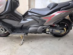 KYMCO AK550 - фото 10